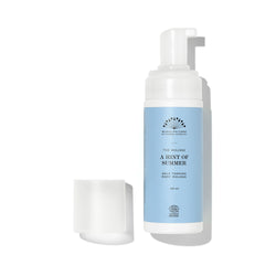 A Hint of Summer Self-Tanning Foam